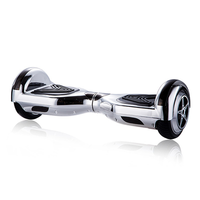 6.5-calowy elektryczny czerwony samobalansujący hoverboard z diodami LED o prędkości 8 km / h
