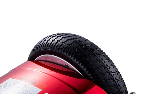 6.5-calowy elektryczny czerwony samobalansujący hoverboard z diodami LED o prędkości 8 km / h